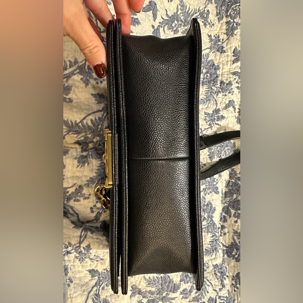 Authentic Chanel boy - Picture 11 of 11